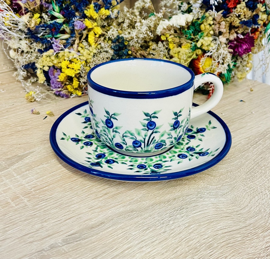 kubek jagody ceramika Boleslawiec